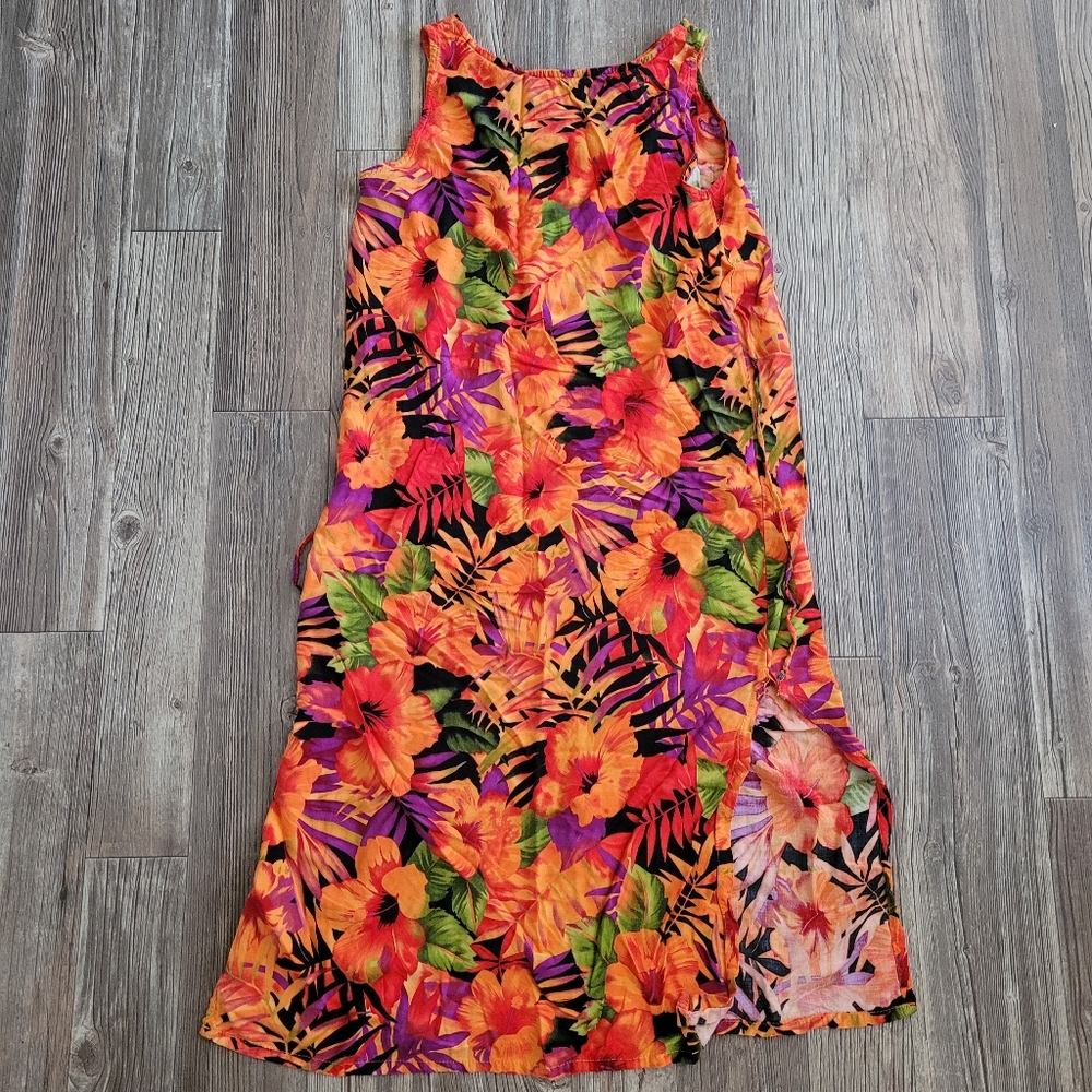 Vintage Hawaiian print Hibiscus print dress